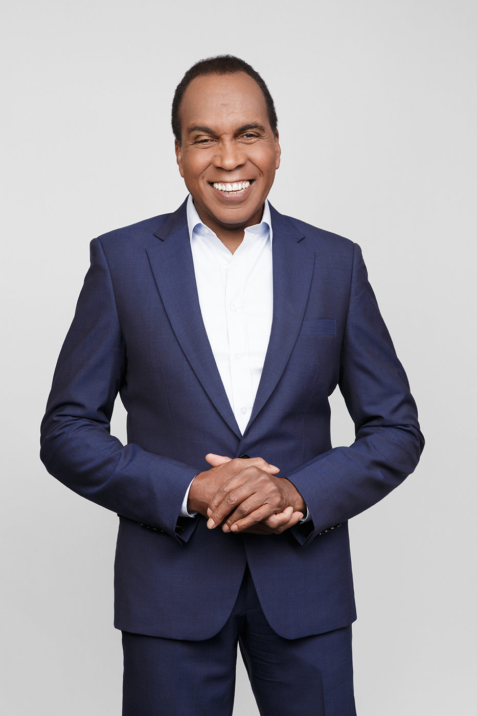 RogerHeadshots-9564_final_1